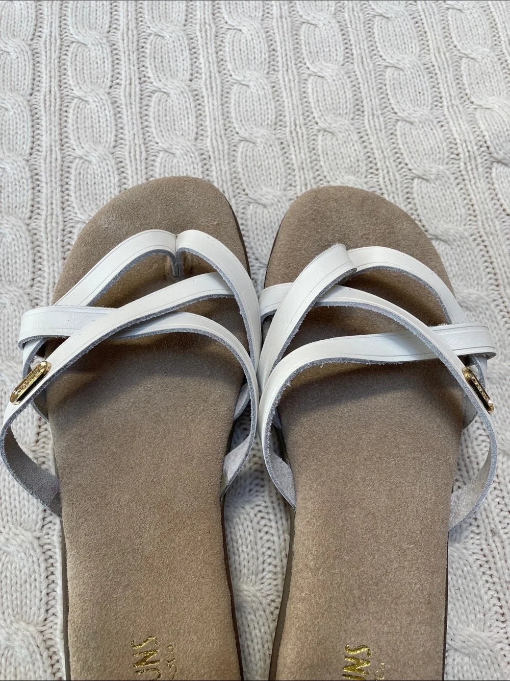 G.H. Bass Sunjuns Sharon 8.5W white leather strappy sandal. Like new.